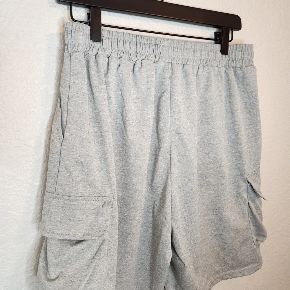 Manfinity Gray Men's Cargo Shorts athleisure athletic shorts size Large